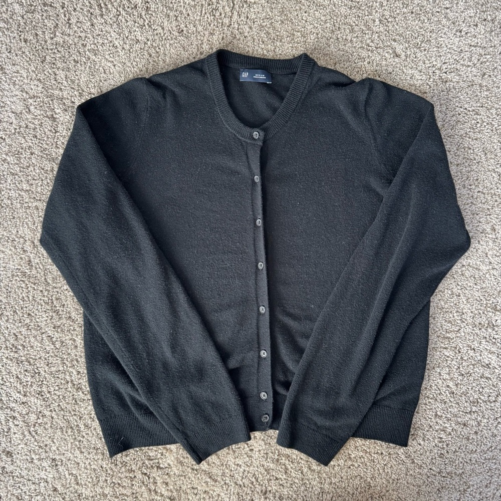 Gap cardigan